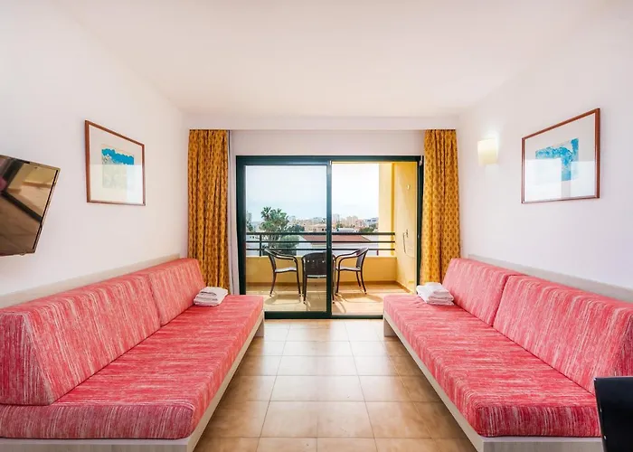 Apto Con Terraza 401